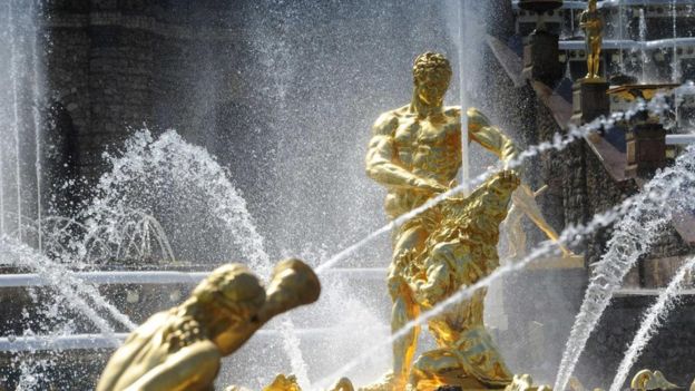 世界最美的喷泉,世界最丑喷泉