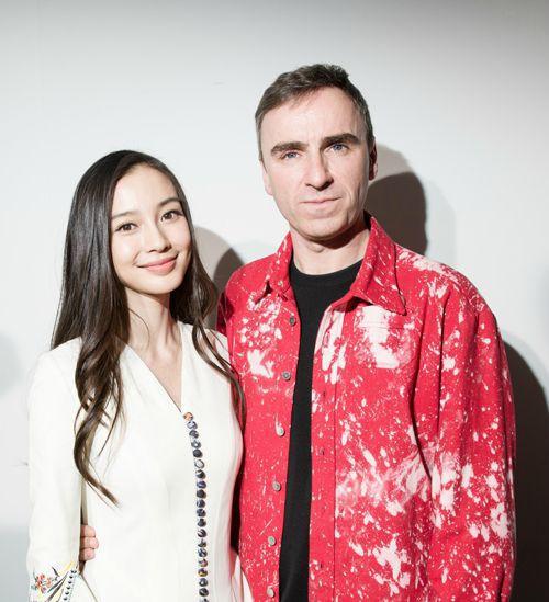 angelababy抠图事件怎么回事,angelababy抠图事件