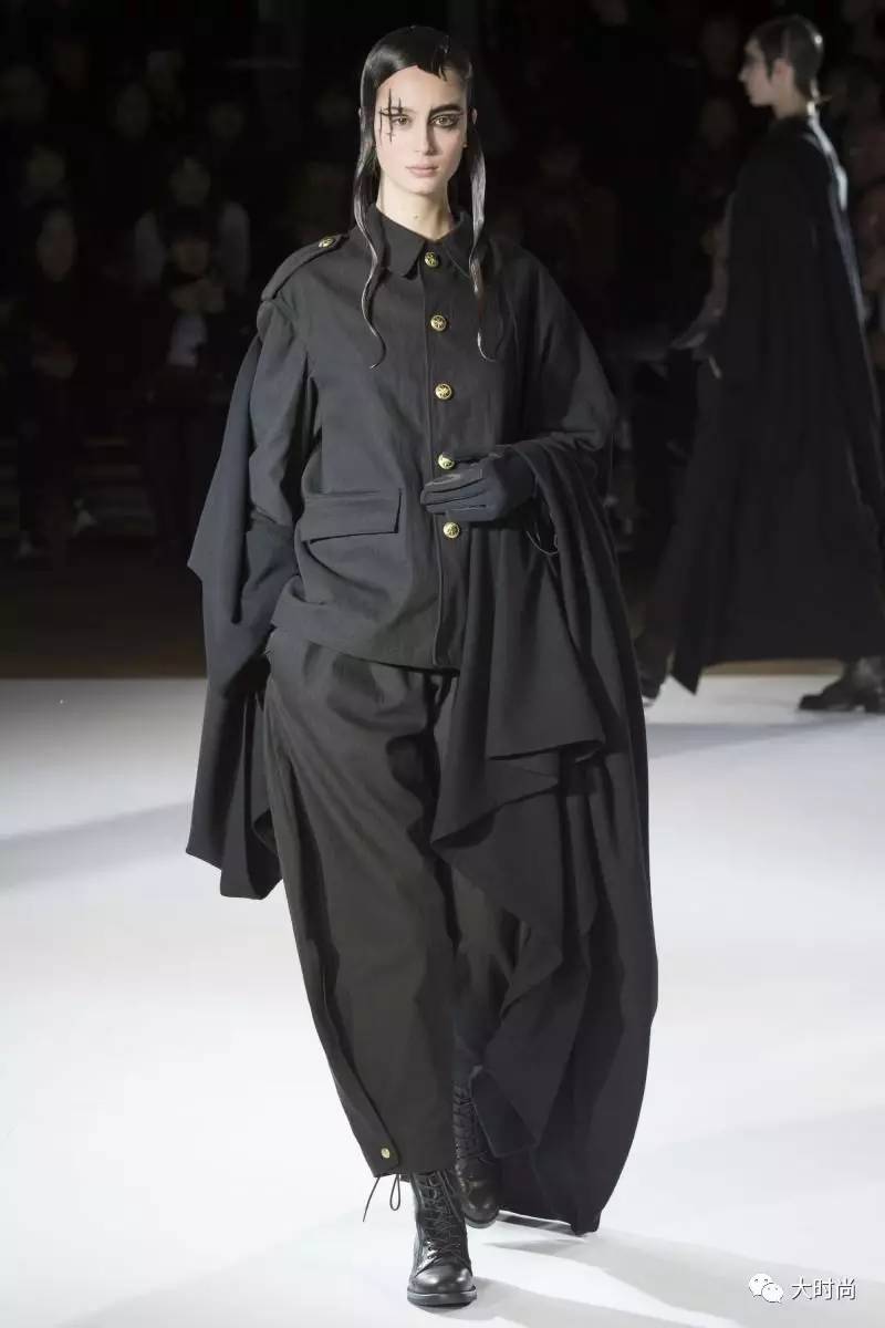 如果只为新潮而穿,美的永远只是服装