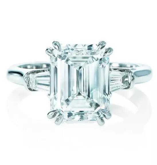 珠宝首饰十大品牌,世界十大珠宝奢侈品牌及经典系列