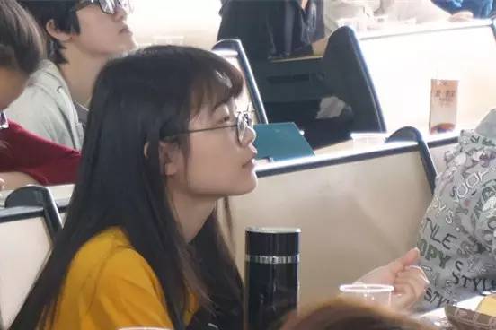 走进校园感受青春味道,走进校园感受青春荣光