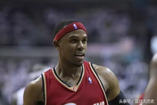 2007年詹姆斯队友常规赛数据,詹姆斯2007年队友是谁