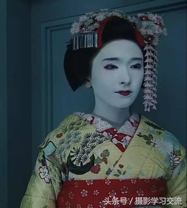 手机美图秀秀修图教程,美女照片怎么修图