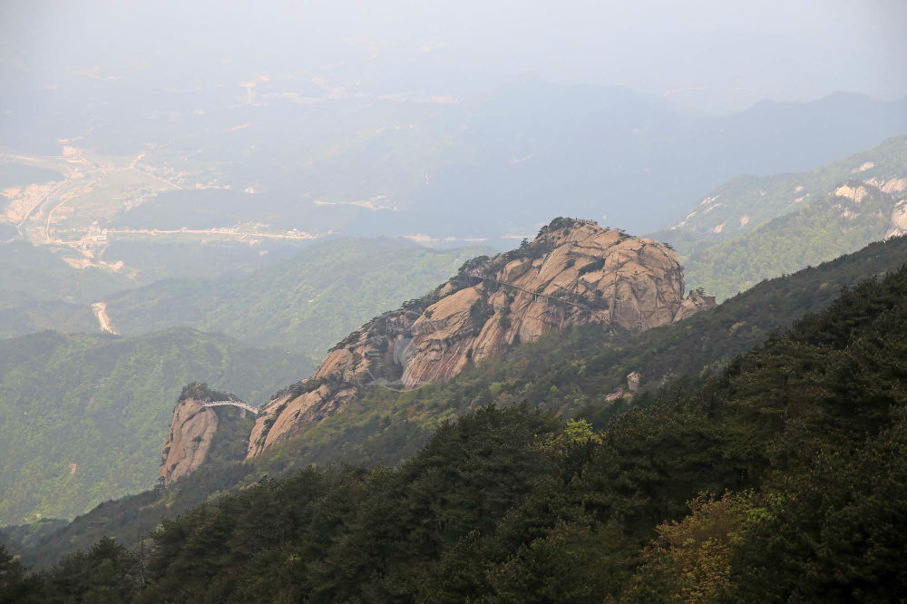 山东领秀户外：千里挺进大别山，众雄傲视天堂寨