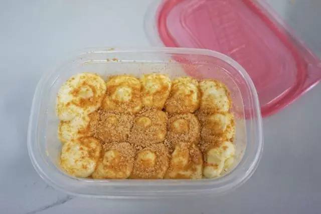 豆乳盒子网红蛋糕哪里有,最近火爆网红甜品外面是蛋筒