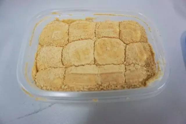 豆乳盒子网红蛋糕哪里有,最近火爆网红甜品外面是蛋筒