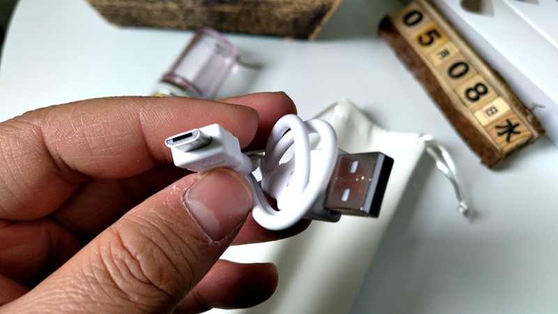 可以直接加保湿水的补水仪,高颜值补水仪