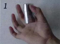 二战美国大兵不扛枪也能成为英雄,二战的美国大兵带几支枪