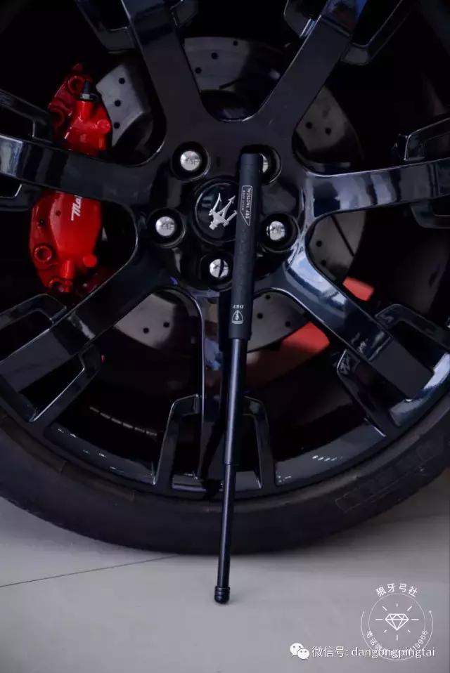 男人要有一把刀,男人要有粗壮的臂膀