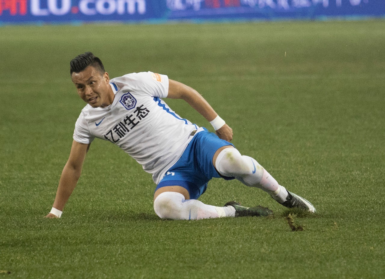 米克尔空门不进天津泰达,米克尔拿球集锦