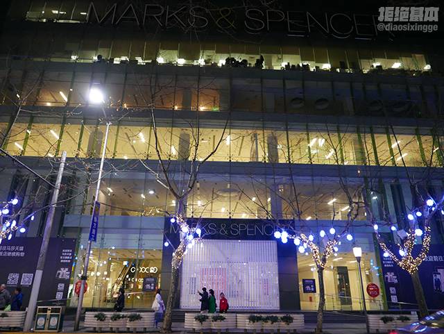 英国两大品牌倒闭,英国零售业巨头倒闭