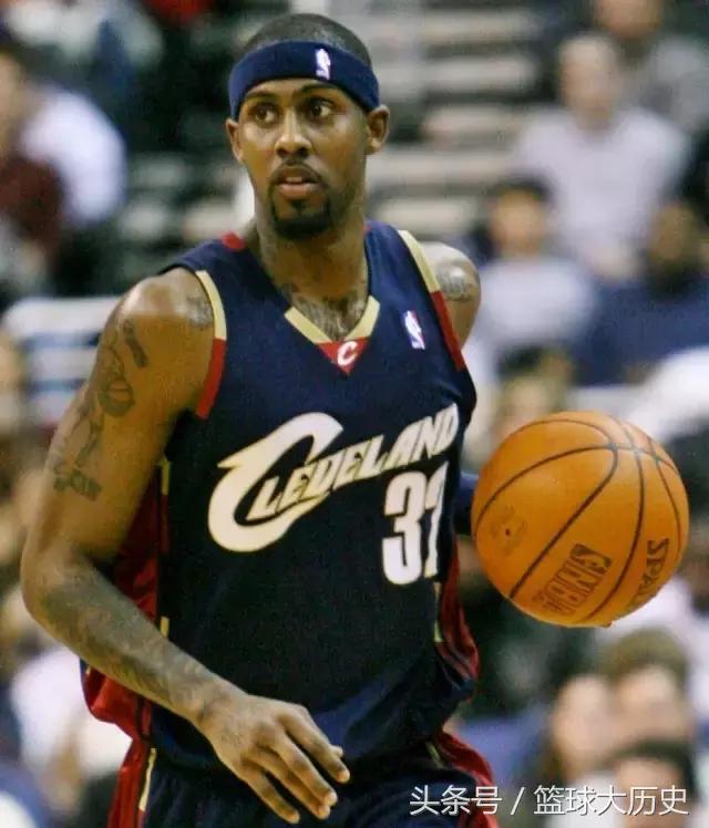 2007年詹姆斯队友常规赛数据,詹姆斯2007年队友是谁