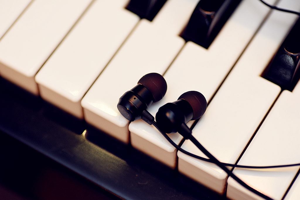 百元级蓝牙耳塞,百元级耳塞