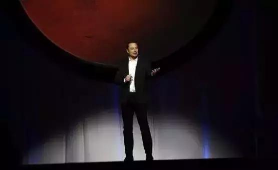 钢铁侠以马斯克为原型创造的,钢铁侠是以马斯克为原型吗