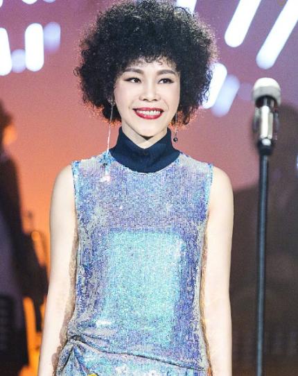 迪玛希十佳高音,全场飙高音震碎玻璃杯