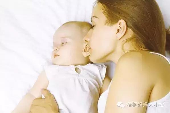 纯母乳婴儿便便有泡沫还拉丝,桐妈育儿辅食