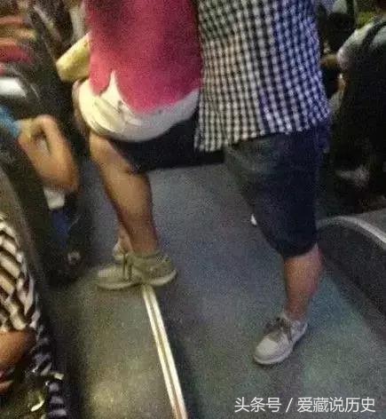 钱没拿到还被打了一顿,钱没挣到把人撞了