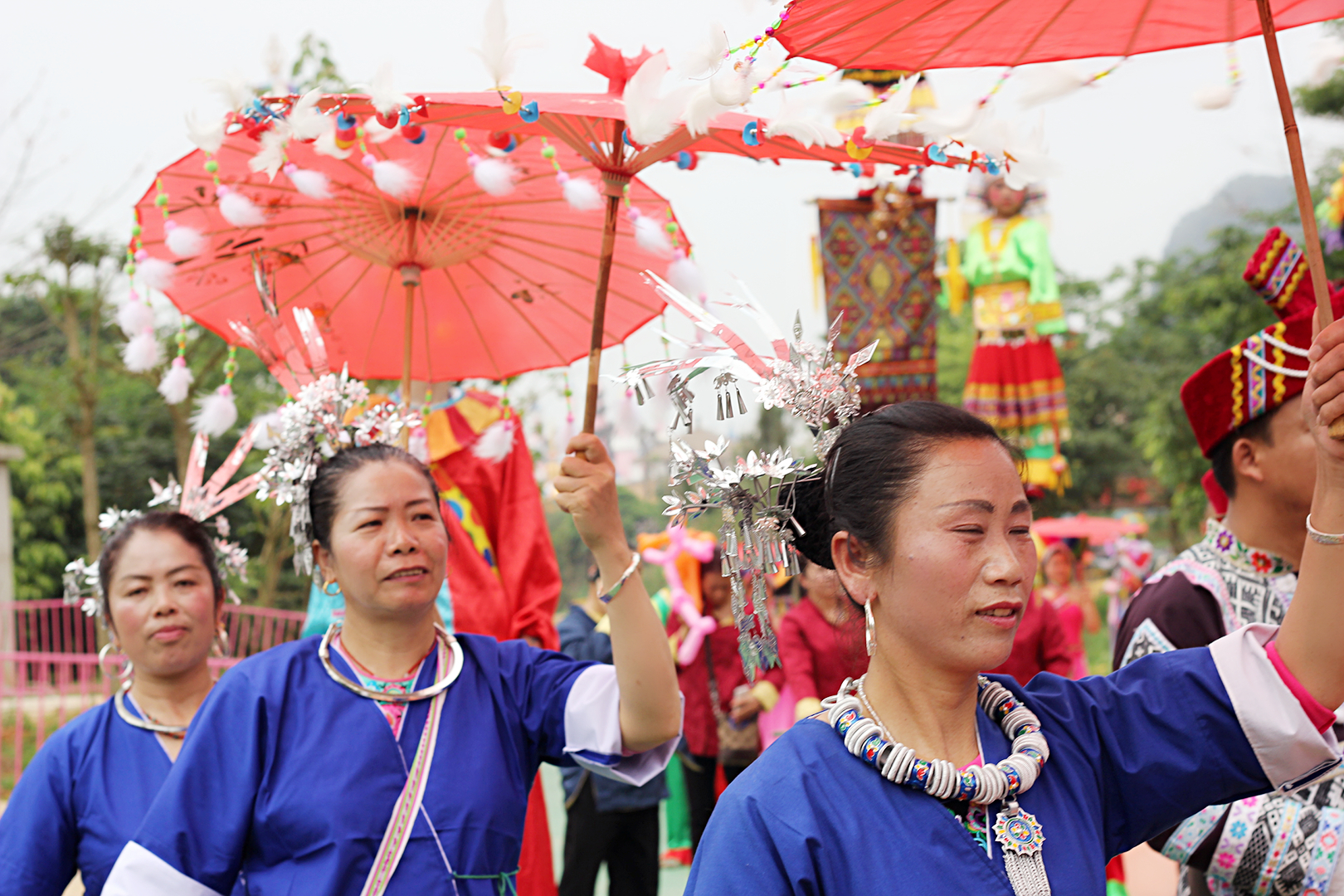 崇左市扶绥龙谷湾恐龙公园,扶绥龙谷湾三月三