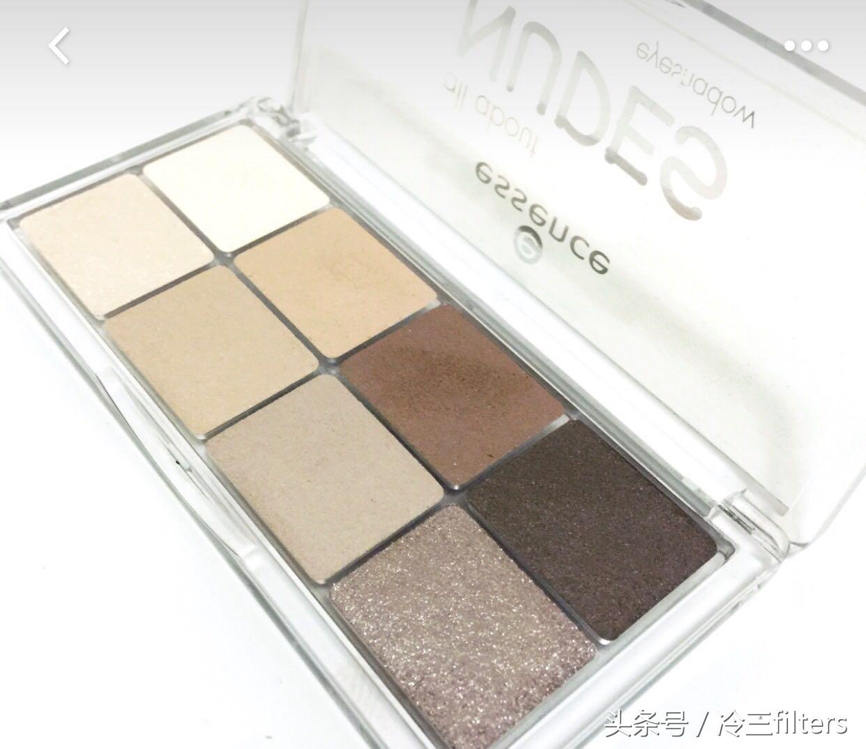 最高级的妆容绝对是哑光眼影打造出来的，闪闪的珠光色靠边站