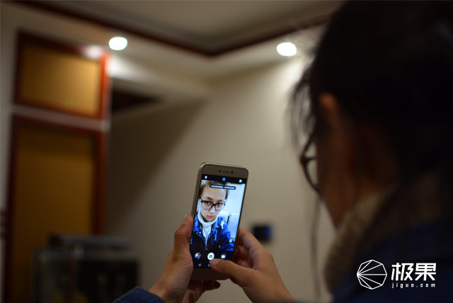 荣耀8青春版深度测评,荣耀8青春版有什么高级功能