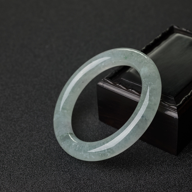 怎样鉴别玉石有没有抛光打蜡,怎么判断玉石是否需要打蜡