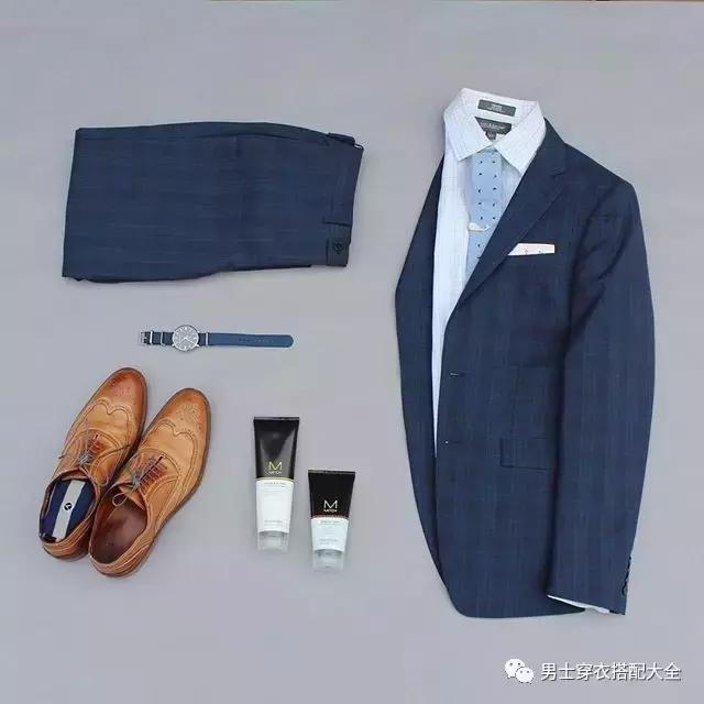 男士休闲西装西裤搭配小白鞋,男士休闲西装搭配什么打底衫