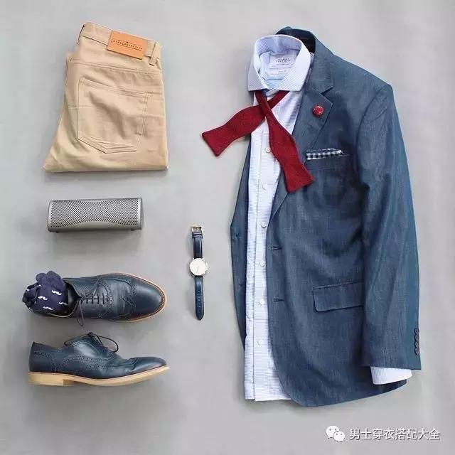 男士休闲西装西裤搭配小白鞋,男士休闲西装搭配什么打底衫