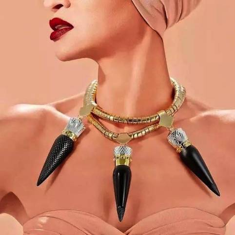 萝卜丁和ysl哪个好,萝卜丁和ysl哪个好用