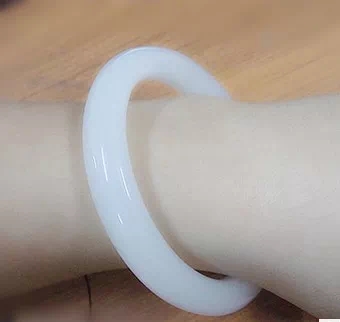 和田玉市场恶性循环,近来经济不景气和田玉销量走低