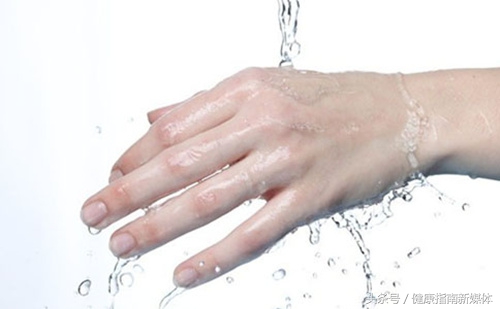 美国烧伤修复手段,红十字会烧烫伤现场处理操作视频