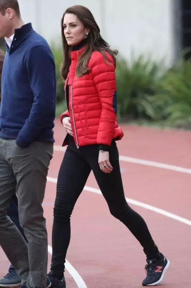 牛！这个英国妹只花了白菜价，就入手了凯特王妃的行头