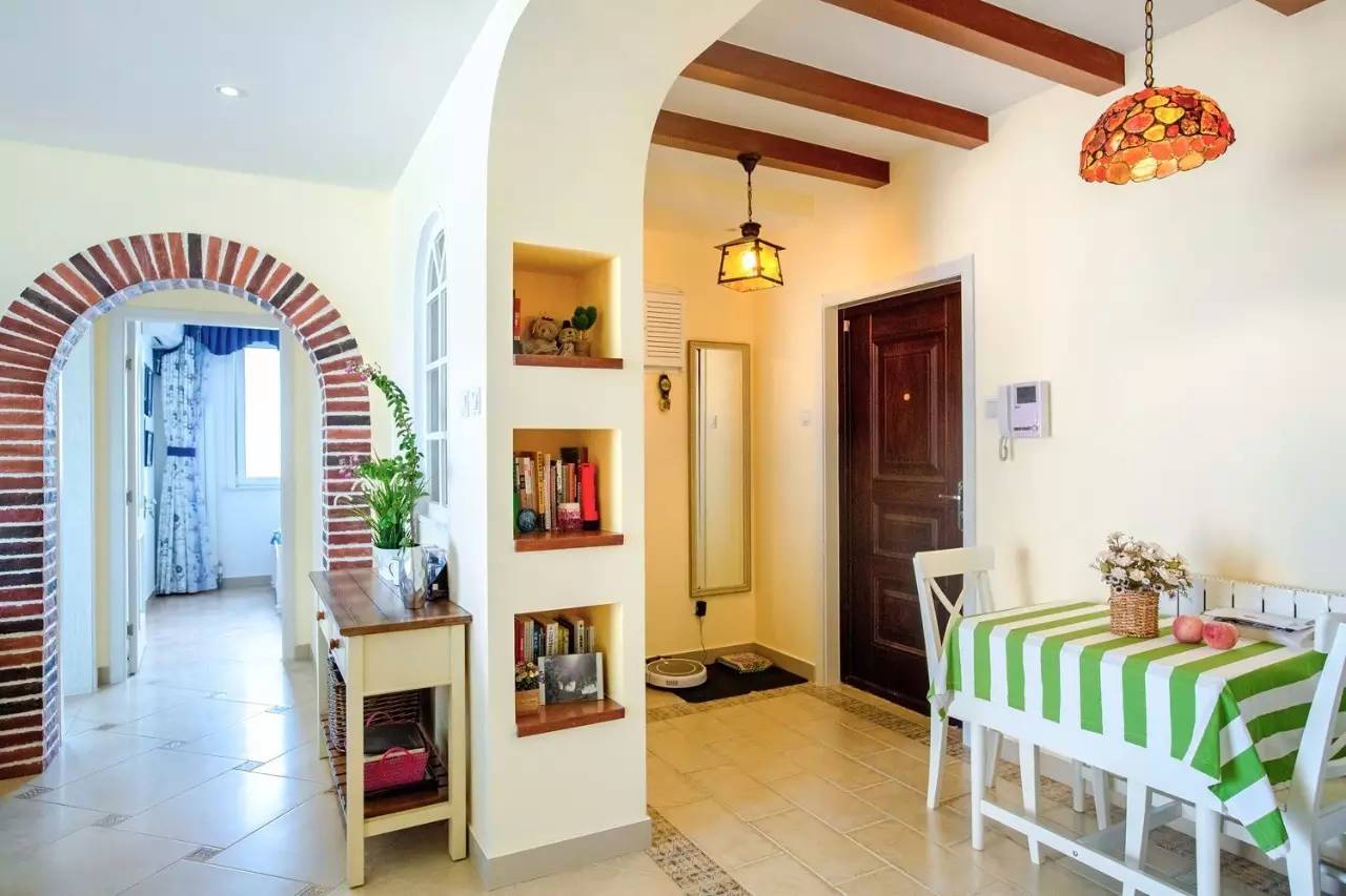 餐桌可以对着入户门吗,入户门对着餐桌如何装修