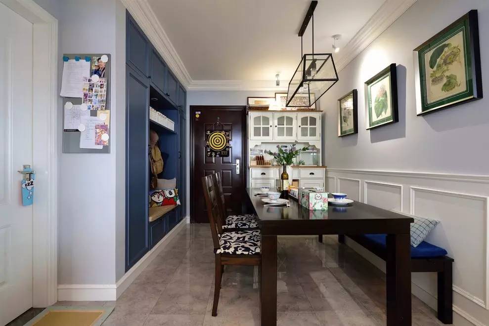 餐桌可以对着入户门吗,入户门对着餐桌如何装修