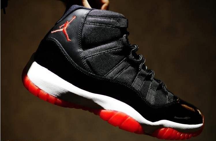 只有穿正代AJ你才能排号买新AJ，这是代理商们达成的共识