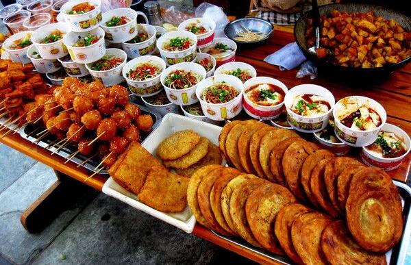 摆什么小吃摊最赚钱最简单,街边摊哪些很赚钱