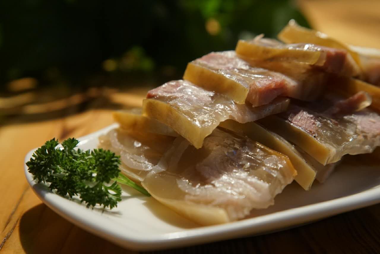 哈尔滨这家百年老字号水饺,哈尔滨老独一处熏酱饺子馆