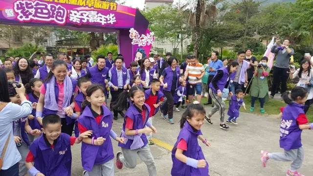 不用去罗平也可以看油菜花,不用去日本也能看的樱花海