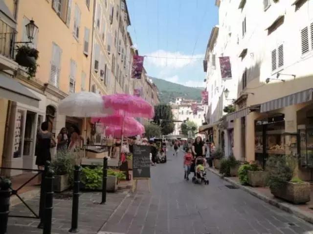 寻味格拉斯，老城下的香水之路！