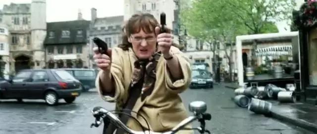 这部重口味、高分喜剧为国人量身订做,却永远不可能引进