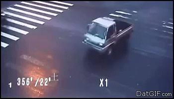 搞笑gif女汉子打起架来拦都拦不住,流氓会武术谁也挡不住