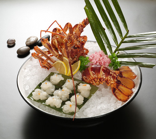 小丸子和爷爷吃很贵寿司视频,小丸子和爷爷去买东西