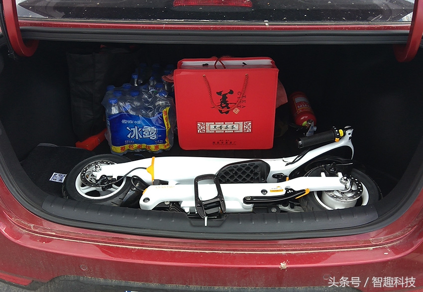 老婆儿子齐上阵视频,入门级电动车测评