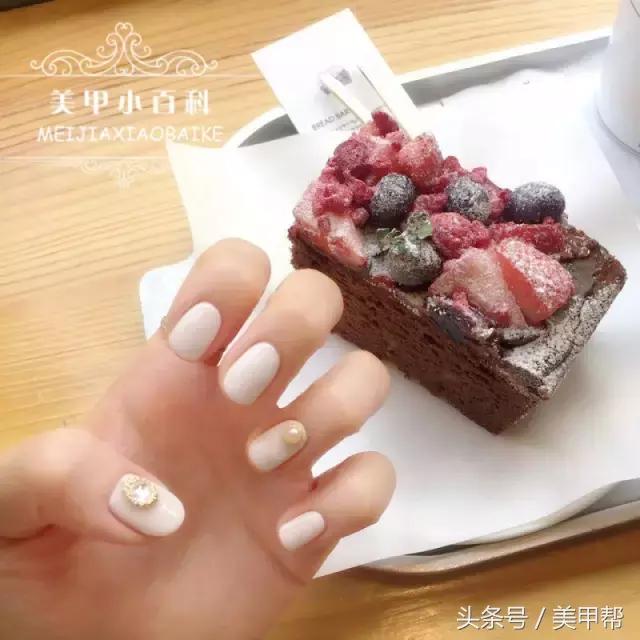 还说简约风不好看？佟丽娅靠这样上了热搜！