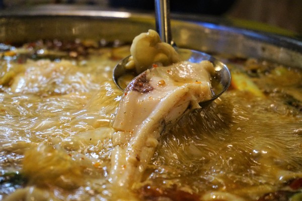 昆明是中国著名的春城,昆明是远近闻名的春城