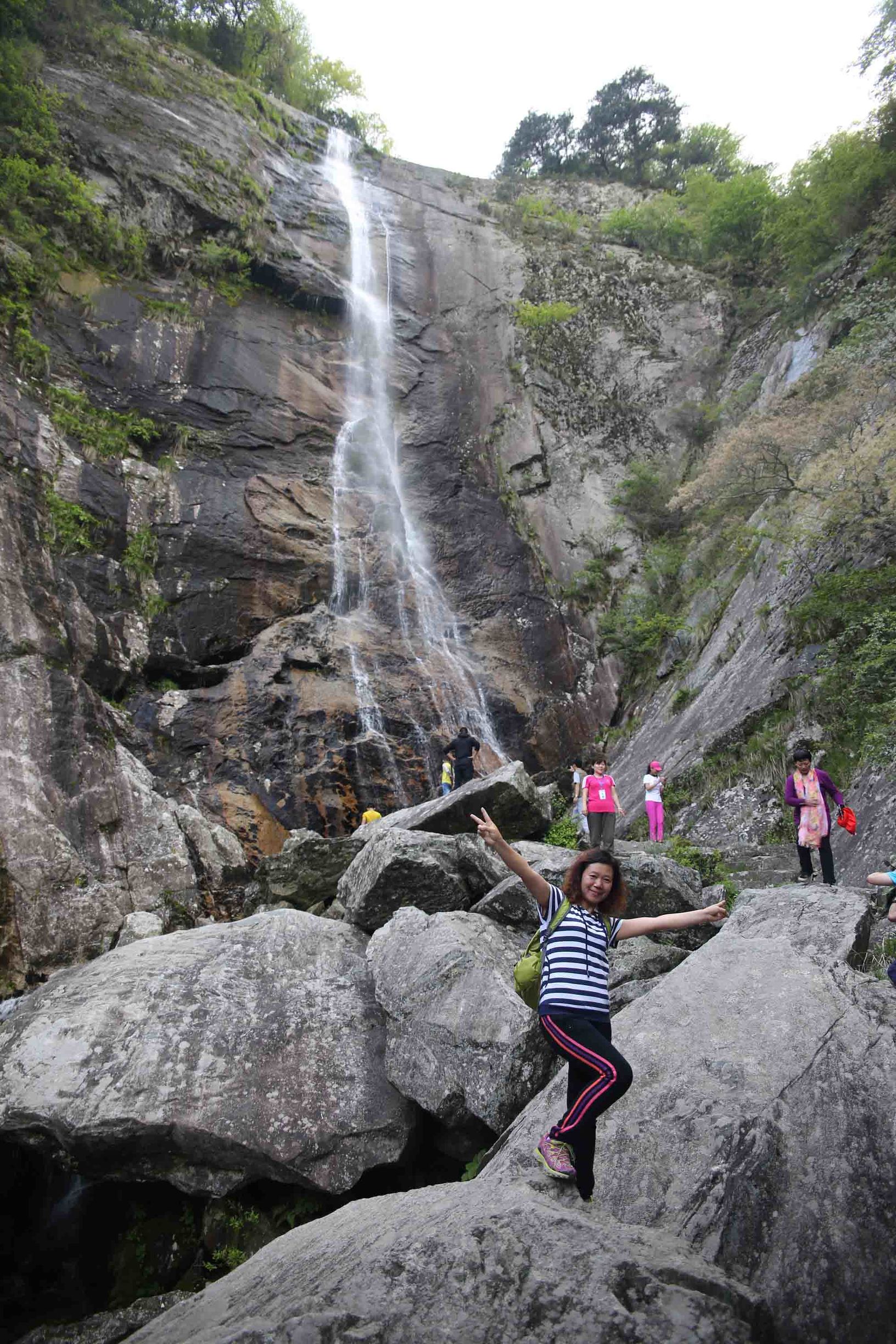 山东领秀户外：千里挺进大别山，众雄傲视天堂寨