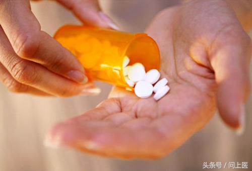 以前不出汗现在开始很容易出汗,为什么有人出汗多有的出汗少