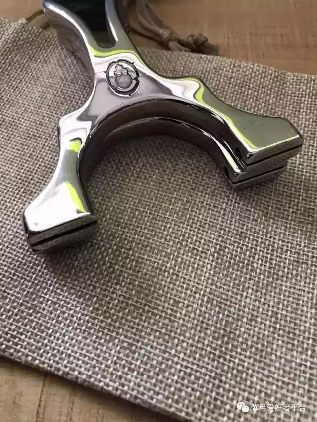 鏂版鎵佺毊,鏂版鍙嶆洸