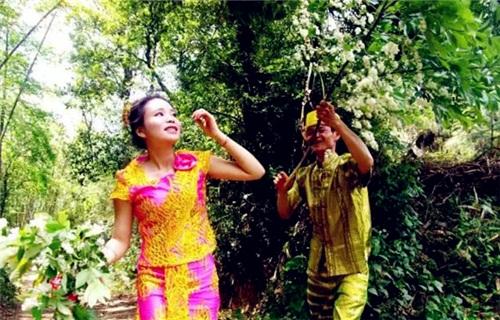 腾冲泼水节攻略,腾冲龙川泼水节