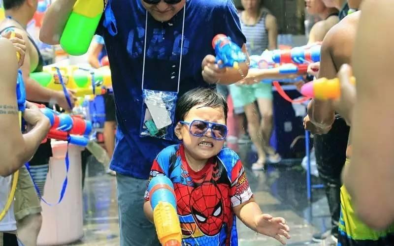 东南亚有哪些国家过泼水节,东南亚国家泼水节和云南泼水节