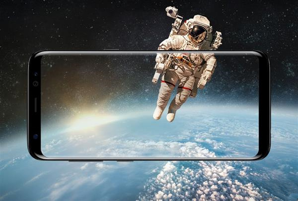 机情烩：一加3T韩寒签名版现身“全球仅此一台”！